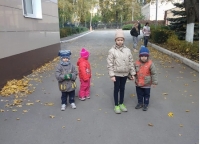 Прогулка «Какая осень на дворе!!!»